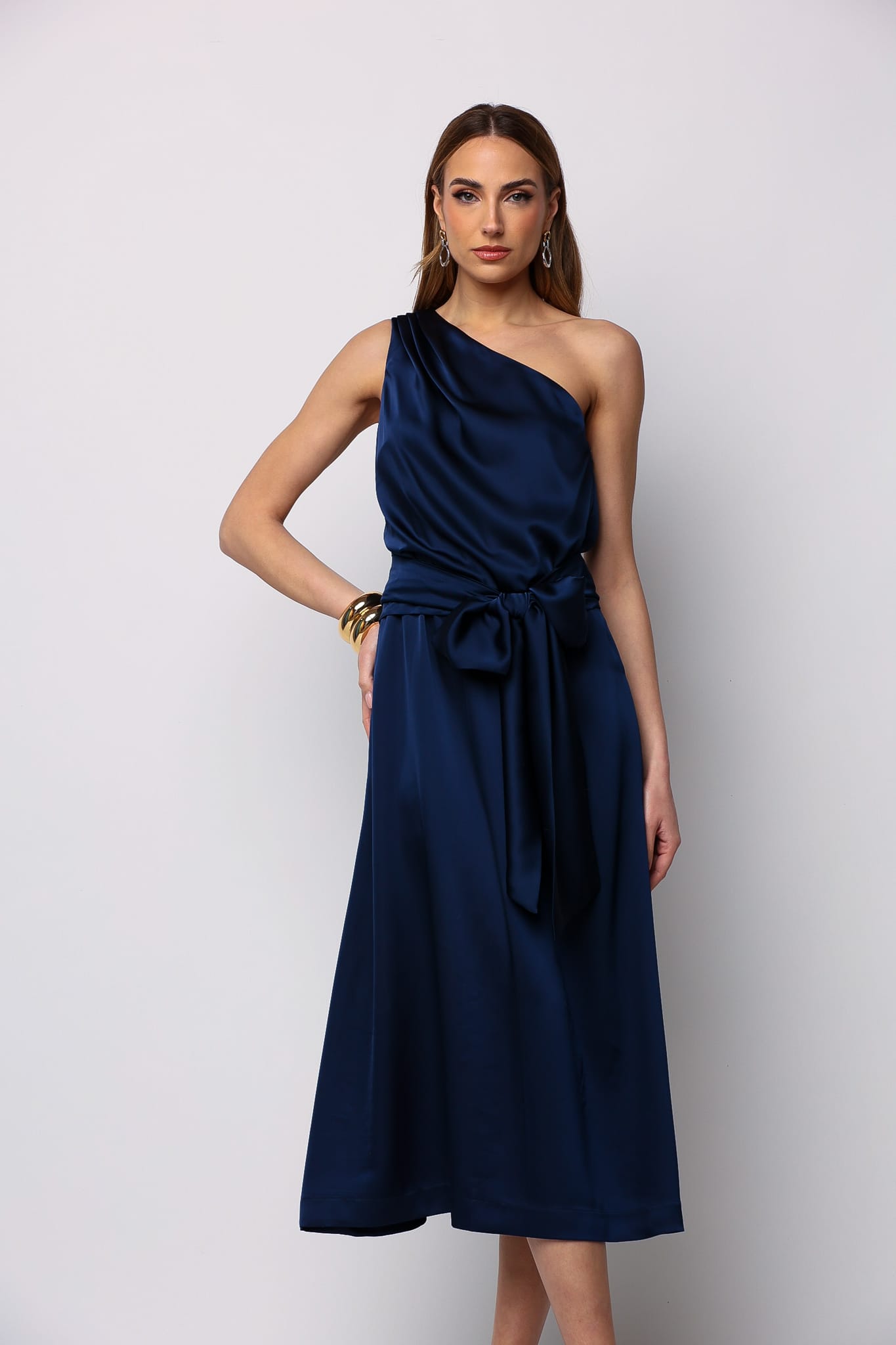 One shoulder dress