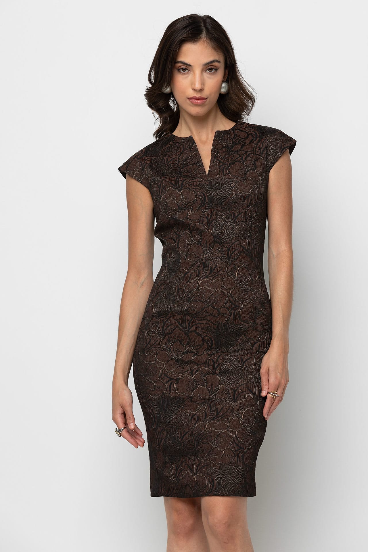 Brocade dress bech